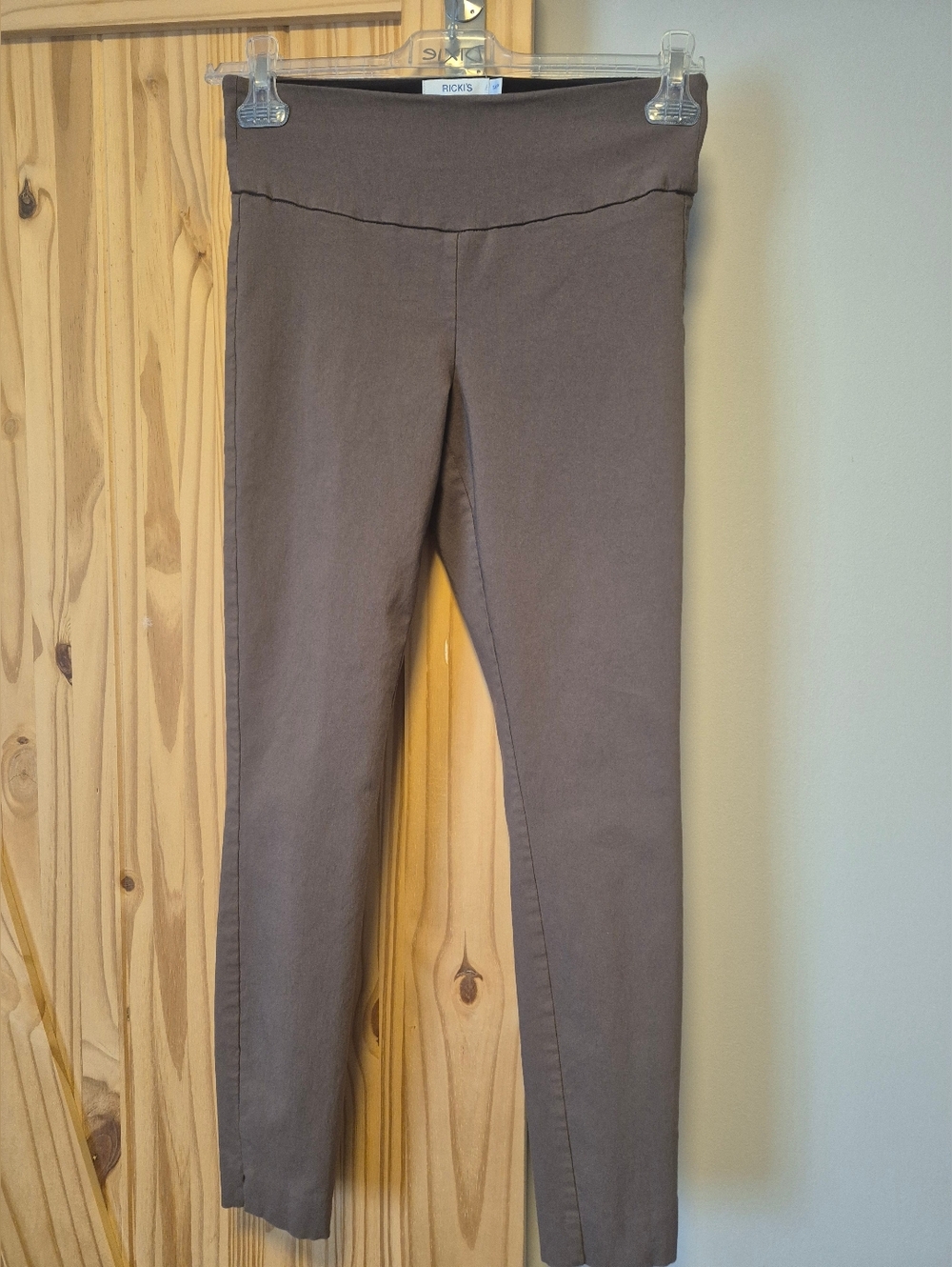 Excellent Ponte Blush Purple Leggings